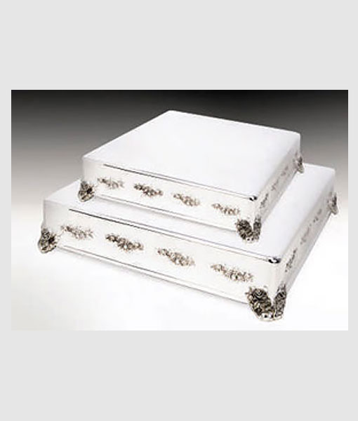 Cake Plateaus thumbnail 3