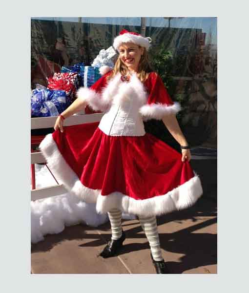 Mrs. Claus thumbnail 2